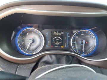 Chrysler Pacifica II 2018 Chrysler Pacifica Touring Plus 2018 3.6l 3.6 Benzyna 287KM, zdjęcie 9