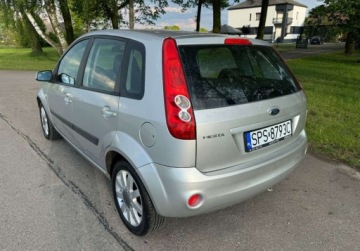 Ford Fiesta VI 1.4 16V 80KM 2008 Ford Fiesta Bez korozji, bezwypadkowy, bardzo dobrym stan 1.4 Benzyna 80KM, zdjęcie 4