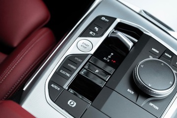 BMW Seria 3 G20-G21 Touring 2.0 330e 292KM 2022 BMW 3 Touring 330 e Plug-in-Hybrid xDrive 2022 M-Performance FV VAT 23%, zdjęcie 6