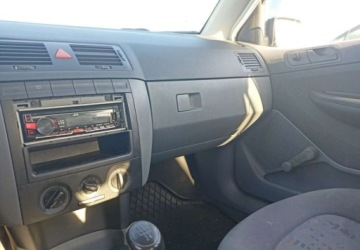 Skoda Fabia I Hatchback 1.4 60KM 2002 Skoda Fabia Skoda Fabia 1.4 Benzyna 60KM, zdjęcie 10
