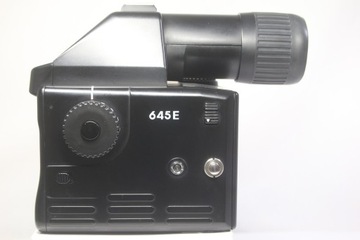 Среднеформатная пленочная камера Mamiya 645 E ​​120 возвращается из Японии