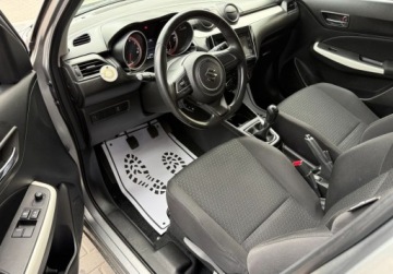 Suzuki Swift VI Hatchback 1.2 DualJet 90KM 2017 Suzuki Swift salon Polska, I wlasciciel, kamera cofania 1.2 Benzyna 90KM, zdjęcie 13