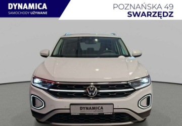 Volkswagen T-Roc I SUV Facelifting 1.5 TSI ACT 150KM 2022 Volkswagen T-Roc Style 1.5TSI 150KM DSG 20222023 r., salon PL, przebieg 23, zdjęcie 1