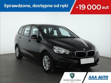 BMW Seria 2 F22-F23-F45-F46 Gran Tourer 216d 116KM 2017 BMW 2 Gran Tourer 216d Gran Tourer, Klima