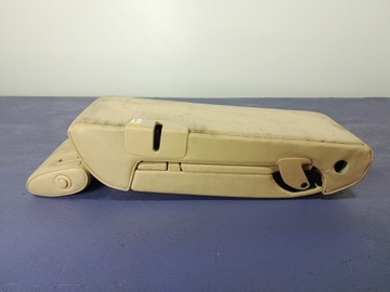 BMW 5 F11 KOMBI TOURING LOKETNÍ OPĚRKA PODHLAVNÍK POHOVKA ZADNÍ KŮŽE