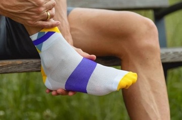 Носки для велоспорта для бега Incylence Ultralight Twists Короткие фиолетовые 35-38