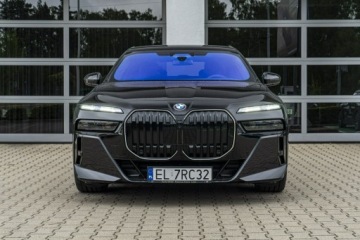 BMW Seria 7 G70 Sedan 3.0 40d 299KM 2026 BMW 740 xDrive Limuzyna DEMO, zdjęcie 4