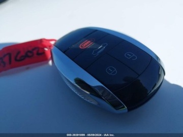 Bentley Bentayga 2021 Bentley Bentayga 2021 Bentley Bentayga V8 AWD 4.0 Benzyna 542KM, zdjęcie 11