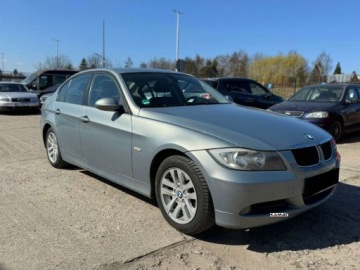 BMW Seria 3 E90-91-92-93 Limuzyna E90 318i 129KM 2007 BMW Seria 3 BMW Seria 3 2,0 Benzyna Super Stan Zamiana 2.0 Benzyna 129KM, zdjęcie 1