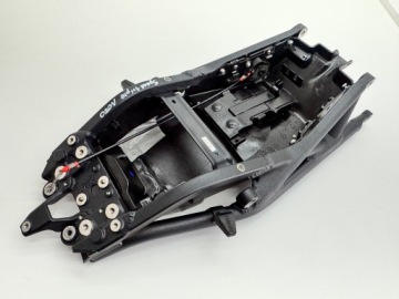 STELAŻ TYŁ RAMA SUBFRAME TRIUMPH SPEED TRIPLE 1050 11-16
