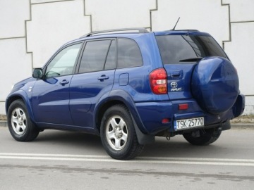 Toyota RAV4 II 2.0 16V D-4D 116KM 2005 Toyota RAV-4 2.0D4D116KM/4X4/Długie Opłaty, zdjęcie 8