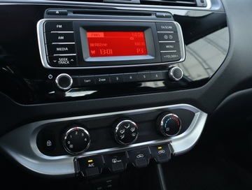Kia Rio III Hatchback 3d Facelifting 1.4 DOHC CVVT 109KM 2016 Kia Rio 1.4 CVVT, Salon Polska, Klima, zdjęcie 11