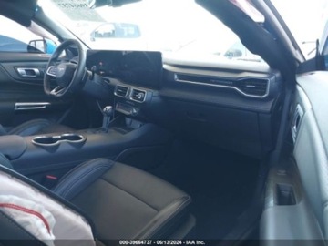 Ford Mustang VI 2024 Ford Mustang 2024r, GT, Premium, Fastback, 5.0L 5.0 Benzyna 486KM, zdjęcie 9