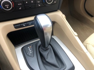 BMW X1 E84 Crossover xDrive20d 177KM 2010 BMW X1 X-DRIVE 2.0d AUTOMAT TYLKO 35 TYS KM PRZEBIEGU !!! 1 WŁAŚCICIEL, zdjęcie 17