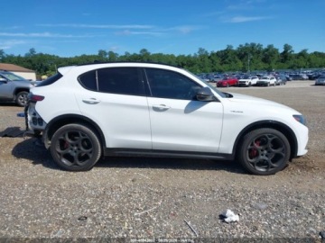 Alfa Romeo Stelvio SUV Facelifting 2023 2.0 GME Turbo 280KM 2024 Alfa Romeo Stelvio Veloce Awd 2024 2.0 Benzyna 280KM, zdjęcie 5