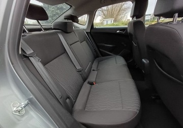 Opel Astra J Sedan 1.6 Twinport ECOTEC 115KM 2014 Opel Astra 257 1.6 Active 115 KM Salon Polska 1.6 Benzyna 115KM, zdjęcie 22