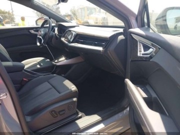 Audi Q4 2024 Audi Q4 e-tron E-TRON PREMIUM PLUS 55 QUATTRO, 2024r., 4x4, Elektryczny, zdjęcie 8