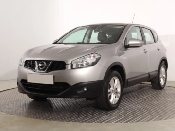 Nissan Qashqai I Crossover 2.0 dCi 150KM 2010 Nissan Qashqai 2.0 dCi, 4X4, Klima, Klimatronic, zdjęcie 1