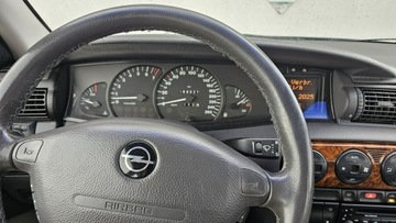 Opel Omega B Kombi 2.5 i V6 170KM 1998 Opel Omega 2,5 v6 *automat* napęd tył *welury*, zdjęcie 12