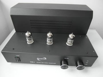 Ламповый предусилитель Dynavox TPR-1