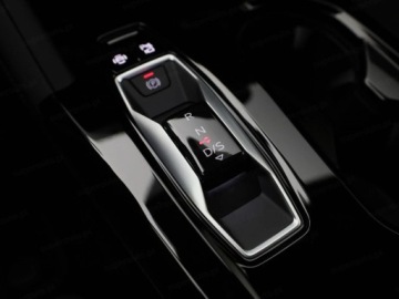 Audi 2025 AUDI Q5 TDI quattro S line Sportback Suv 2.0 (204KM) 2025, zdjęcie 13