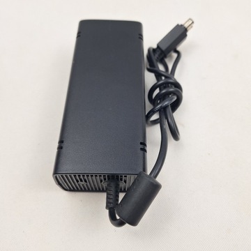 ОРИГИНАЛЬНЫЙ БЛОК ПИТАНИЯ ДЛЯ XBOX 360 SLIM S 135W, проверенный и РАБОТАЮЩИЙ.