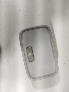 HYUNDAI IONIQ 17R- LAMPA POLSTROVÁNÍ