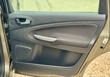 Ford Galaxy III Van 2.0 Duratec Flexifuel 145KM 2010 Ford Galaxy 2.0 benzyna 145KM Titanium Climatronic Grzana szyba 7 foteli, zdjęcie 16