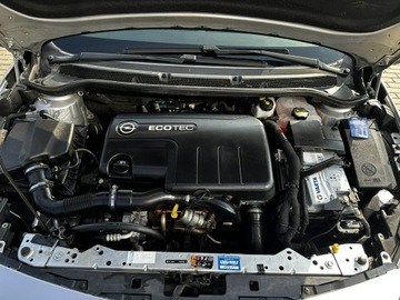 Opel Astra J Sports Tourer Facelifting 1.7 CDTI ECOTEC 110KM 2013 Opel Astra 2 kpl.kół, Navi, LED, Klimatyzacja, zdjęcie 25