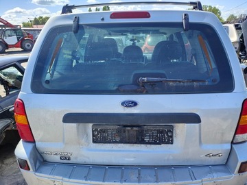 FORD MAVERICK II 06R VÍKO KUFRU KUFRU ZADNÍ HOLÁ