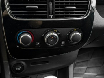 Renault Clio IV Hatchback 5d Facelifting 0.9 TCe 90KM 2019 Renault Clio WD9958M#0.9 Energy TCe Alize Ekran, zdjęcie 15