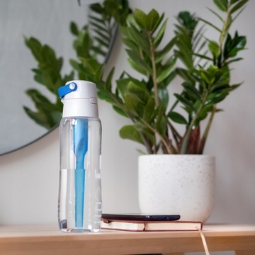 Бутылка Dafi Solid 0,5л сапфир + 1 фильтр для бутылочек Dafi Soft и Solid