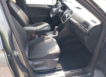 Volkswagen Tiguan II 2023 Volkswagen Tiguan 2023, 2.0L, SE R-LINE BLACK, od ubezpieczalni, zdjęcie 9