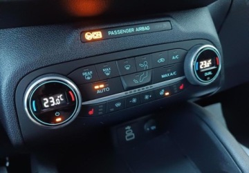 Ford Kuga III SUV 1.5 EcoBoost 150KM 2022 Ford Kuga 1.5 EcoBoost 150KM Titanium P.Zima Hak SalonPL SerwisASO Gwaranc, zdjęcie 15