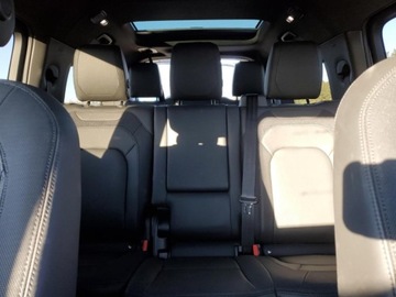 Land Rover Defender IV (L663) 2024 Land Rover Defender 130 X-Dynamic Se 2024 3.0l 3.0 Benzyna 395KM, zdjęcie 11