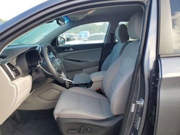 Hyundai Tucson IV 2020 Hyundai Tucson 2.0 160 KM, 4x4, wersja Limited, male uszkodzenia, niski pr, zdjęcie 4