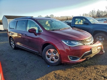 Chrysler Pacifica II 2018 Chrysler Pacifica 2018 CHRYSLER PACIFICA HYBRID TOURING L 3.6 Hybryda 260KM, zdjęcie 3