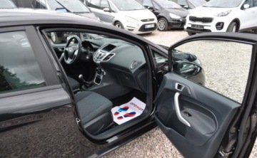 Ford Fiesta VII Hatchback 5d 1.25 Duratec 82KM 2012 Ford Fiesta 1.25 Benzyna Klimatyzacja 1.2 Benzyna 82KM, zdjęcie 5