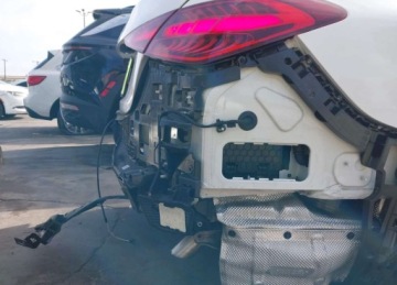 Mercedes Klasa C W206 2025 Mercedes-Benz Klasa C C 300, od ubezpieczalni 2.0 Benzyna 255KM, zdjęcie 7