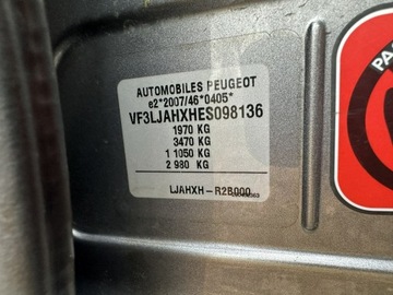 Peugeot 308 II SW 2.0 BlueHDi 150KM 2014 Peugeot 308 SW T9 2.0 HDi 150 KM Manual Navi, zdjęcie 37