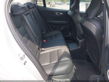 Volvo S60 III 2024 Volvo S60 Recharge Plug-In Hybrid T8 Plus Dark Theme 2024 2.0l 2.0 Hybryda, zdjęcie 11