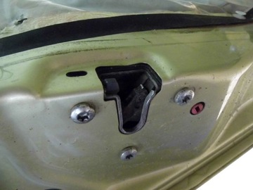 ASTRA H 1.7CDTI 03' HB ZÁMEK LEVÝ ZADNÍ