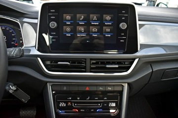 Volkswagen T-Roc I SUV Facelifting 1.5 TSI ACT 150KM 2024 Volkswagen T-Roc Bezwypadkowy / Salon Polska /, zdjęcie 18