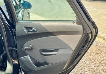 Opel Astra J GTC 1.4 Turbo ECOTEC 120KM 2014 Opel Astra 1.4 Turbo Cosmo 1.4 Benzyna 120KM, zdjęcie 15