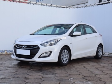 Hyundai i30 II Hatchback 3d 1.6 CRDi (LOW) 110KM 2013 Hyundai i30 1.6 CRDi, Salon Polska, Serwis ASO, zdjęcie 1