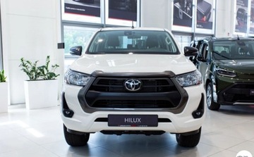 Toyota Hilux VIII Pojedyncza kabina Facelifting 2.4 D-4D 150KM 2024 Toyota Hilux Toyota Hilux 2.4 D-4D Double Cab DLX 4x4 2.4 Diesel 150KM, zdjęcie 1