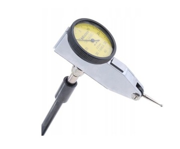 Цифровой циферблатный индикатор с магнитным основанием.