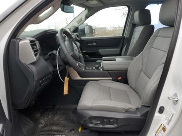 Toyota Sequoia II 2024 Toyota Sequoia 2024 Toyota Sequoia SR5, 3.4 Hybryda 437KM, zdjęcie 7