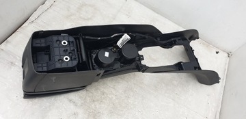 LOKETNÍ OPĚRKA TUNEL VOLVO V40 II 12- KŮŽE R-LINE