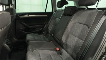 Volkswagen Passat B8 Variant Facelifting 1.5 TSI EVO 150KM 2023 Volkswagen Passat variant DSG TSI 150 KM Bussines, zdjęcie 11